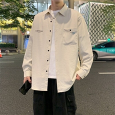 米白色