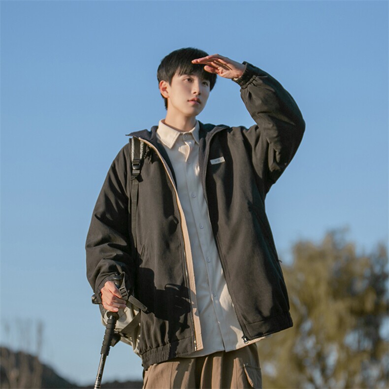 B225-W8519-P110-X138---贴标外套加厚棉服-材质聚酯纤维,男装棉衣,电商B225
