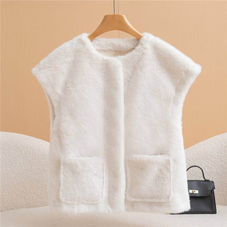 2025年秋季通勤舒适柔软时尚百搭通勤马甲，女装马甲，雪菲羊绒