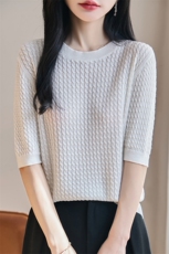 圆领桑蚕丝精纺羊毛衫短袖女麻花针织半袖T恤宽松五分袖打底上衣，女装羊毛衫，东远绒业