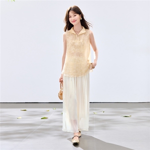 夏季新款现货！2026洋气时尚百搭款刺绣上衣+琉璃亮光阔腿裤套装图片