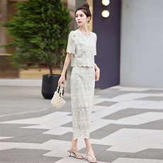 2025女装夏季新款防晒蕾丝裙套装两件套半身裙包臀裙子短袖上衣，女装套装/套裙，意芙