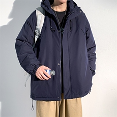 深蓝色