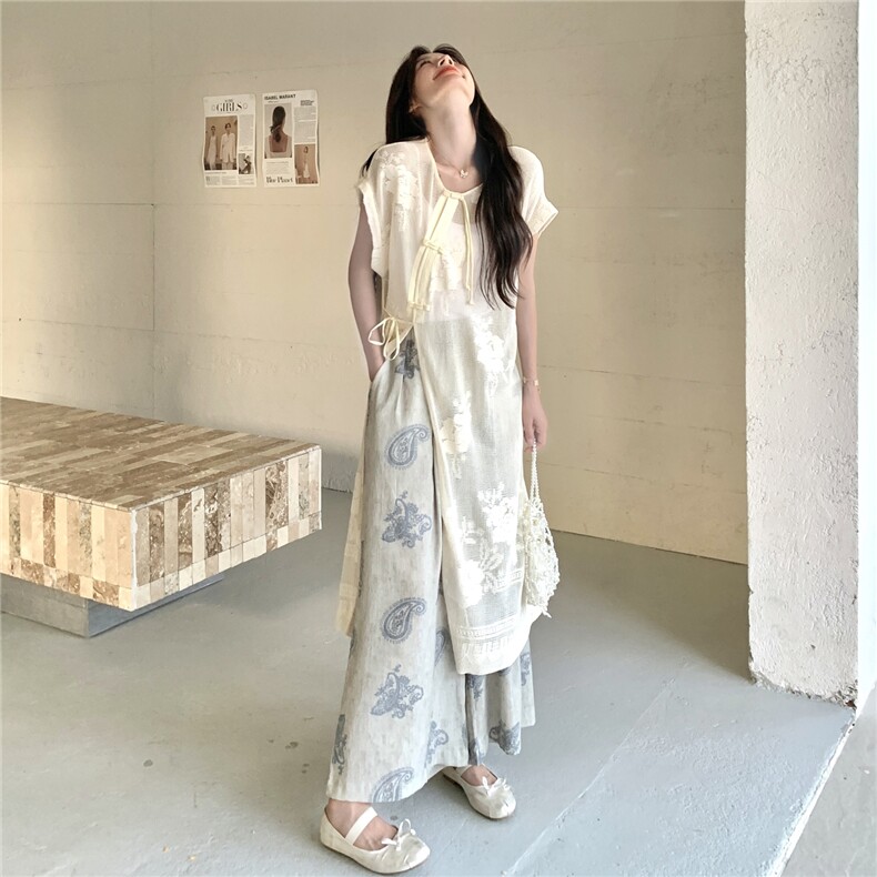 新中式国风碎花罩衫阔腿裤套装女夏2025新款流行显瘦巨好看两件套,女装套装/套裙,2C332
