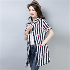 衬衫2025年夏季短袖中长款修身条纹时尚休闲舒适简约气质印花显瘦，女装衬衫，风姿绰