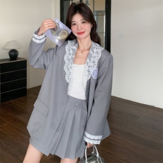 高级感炸街小西装套装裙女春天2025新款蕾丝拼接西服百褶裙两件套，女装套装/套裙，纯色衣恋
