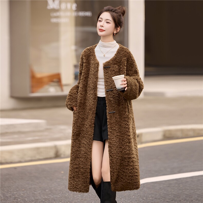 2025新款小泰迪2C256-655-P285-K385休闲皮毛一体毛绒保暖外套,女装皮草,2C256
