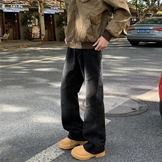 黑色