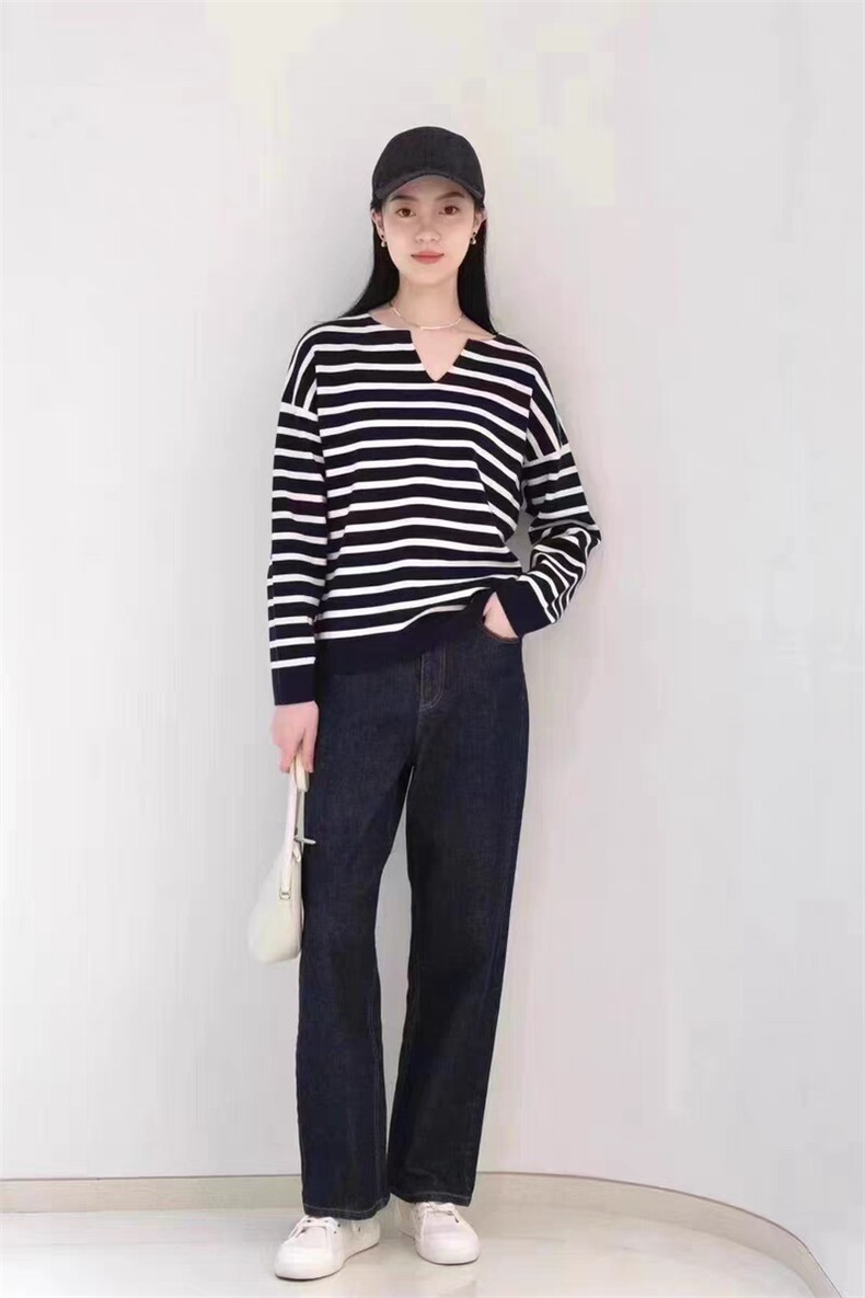 明星同款牛仔裤女秋冬2025新款加绒显瘦九分小个子阔腿加绒直筒裤图片