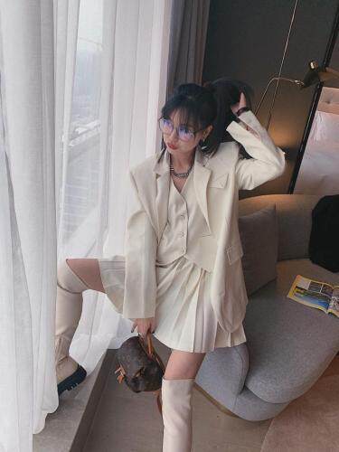 三件套西装套装，女装西装，last name