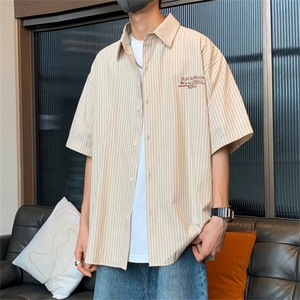 新款条纹半袖衬衫男士夏季新款港风短袖衬衣宽松潮牌外套A04-P30图片