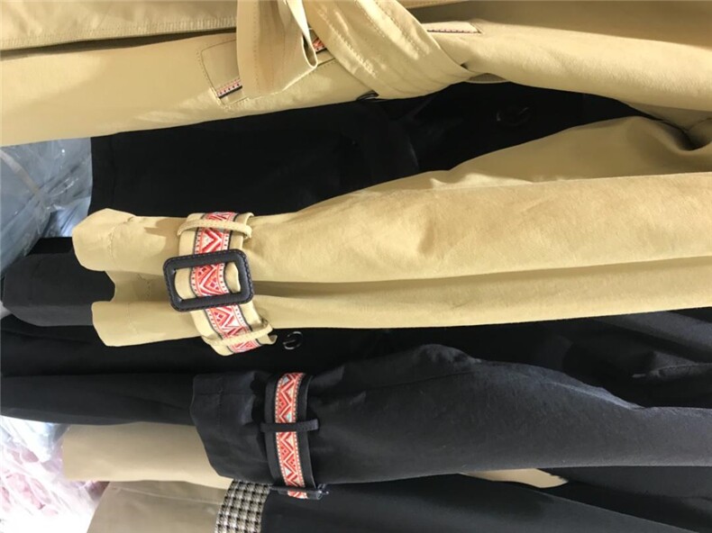 新款秋装，风衣，女装风衣，她缪(4F)