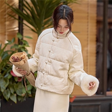 2025冬装新款复古盘扣门襟时尚羽绒服外套，女装羽绒服，曼琳思菲