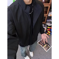 黑色