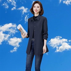 妈妈秋装外套洋气2025新款阔太太时尚风衣女中老年人春秋薄款大衣，女装大码女装，娇莉