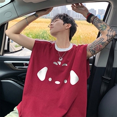 酒红色