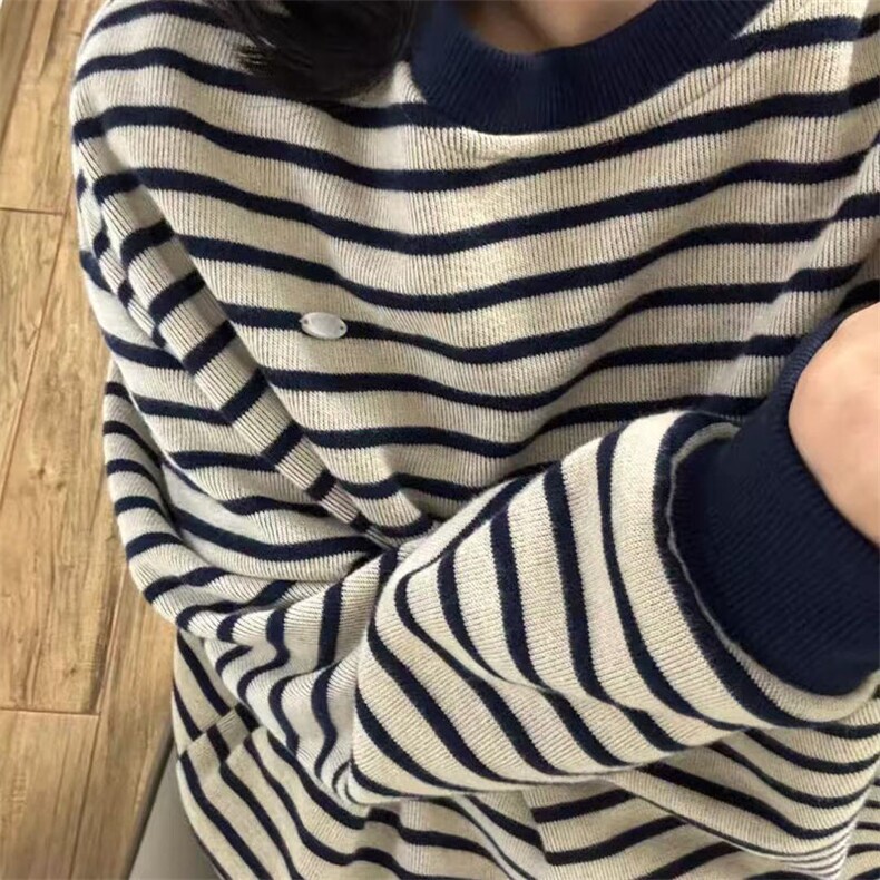 2025年春季条纹圆领女士针织毛衣,针织衫/毛衣,萱芳婷羊绒
