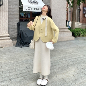 小香风2025秋冬新款V领飘带花朵双面羊绒大衣短款羊毛呢子外套潮图片