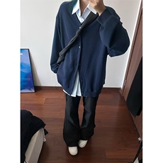 藏青色