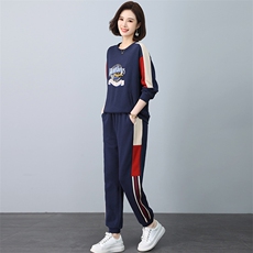 卫衣套装女2024新款春秋款时尚洋气爆款中年妈妈运动休闲两件套潮，女装套装/套裙，忆绮罗