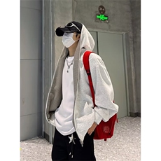 灰色