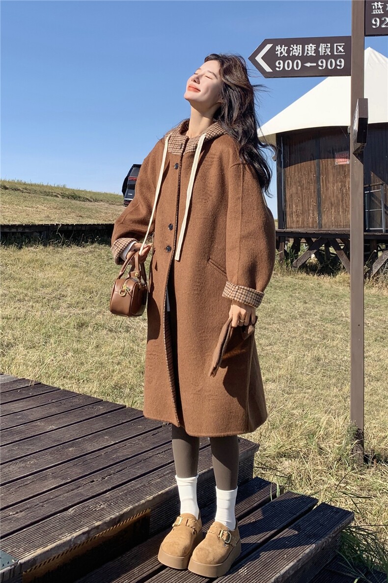 格纹拼接连帽双面呢羊毛咖色外套女秋冬2025新款今年流行爆款大衣,女装双面呢大衣,蝶眷