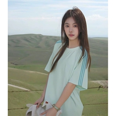 抖音得物品质二开240克宽松纯棉美式潮牌印花三条杠中性风短袖T恤，男装T恤，电商A486