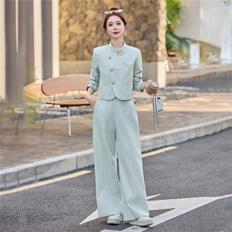 2026春季新款淑女气质御姐炸街两件套套装,女装套装/套裙,伊仟回