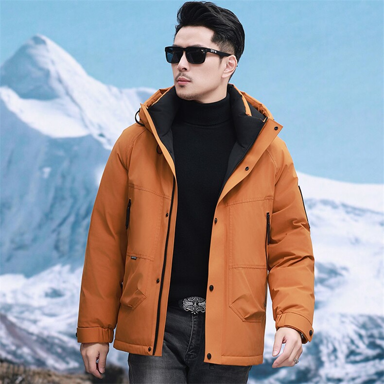 户外羽绒服实体基础精品男装主推大货图片