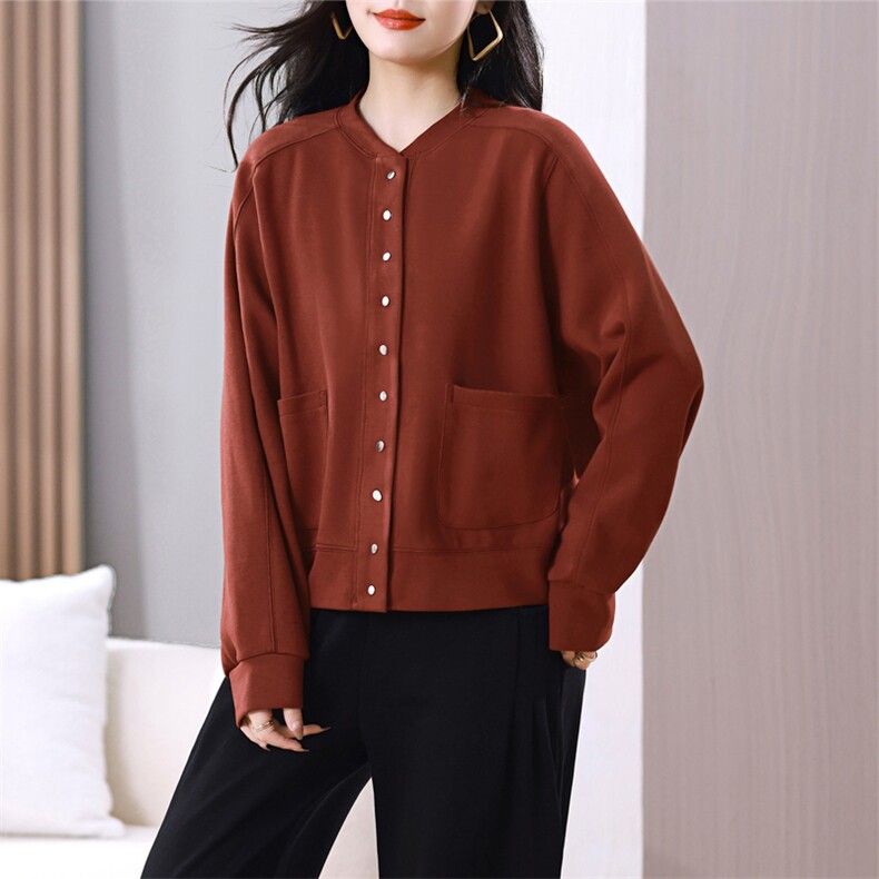 春秋装时尚多扣棒球服开衫卫衣女宽松衬衫上衣短外套中老年妈妈装,女装短外套,璐依舞
