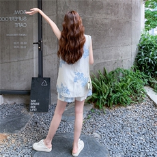 新中式国风套装女2025年夏季新款高级感气质无袖盘扣上衣短裤套装，女装套装/套裙，浪娴服饰