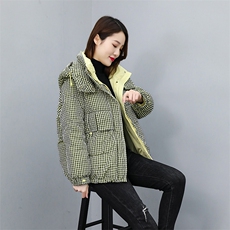 时尚格子羽绒服女短款加厚保暖外套冬季新款韩版宽松显瘦上衣，女装羽绒服，利佳可人