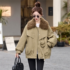 90白鸭绒宽松大版休闲工装派克羽绒服毛领可拆卸，女装羽绒服，采品优优