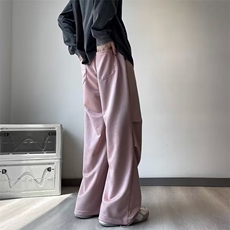 粉红色