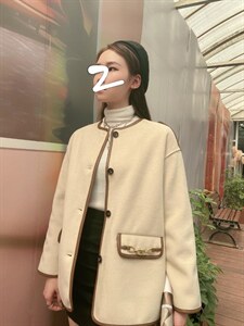 呢料宫廷风外套图片