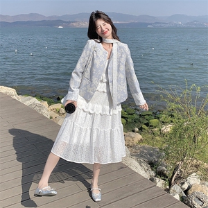 小香风提花精致短款外套女春季2025新款独特漂亮洋气百搭碎花开衫图片