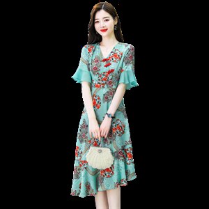 新中式碎花连衣裙女2024年夏季新款气质名媛收腰显瘦不规则鱼尾裙图片