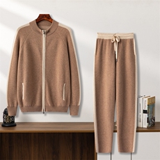 新款百搭七针双股虚提双色套装，男装休闲套装，台绒羊绒