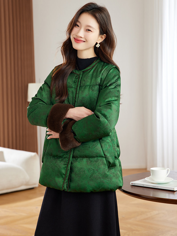 今年流行新年红国风提花羽绒服女2025冬季新款拼接毛绒收腰防寒服,女装棉衣/棉服,新依时派