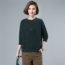 深绿色