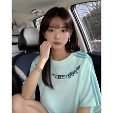 抖音得物品质二开240克宽松纯棉美式潮牌印花三条杠中性风短袖T恤，男装T恤，电商A486