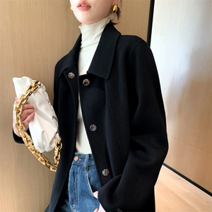 女士羊毛大衣羊毛长款保暖防风秋冬简约图片