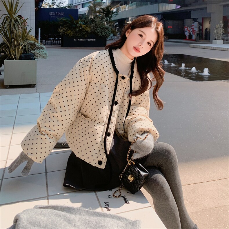 新款主推小碎花50绒羽绒服2675-P245-K368,女装短外套,2C129