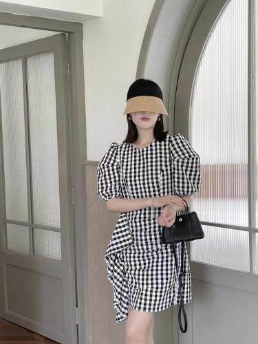 收腰版连衣裙，女装连衣裙，玩美