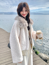 米色皮毛一体B86-P220-K330，女装皮草，浙宝191（原浙宝008）