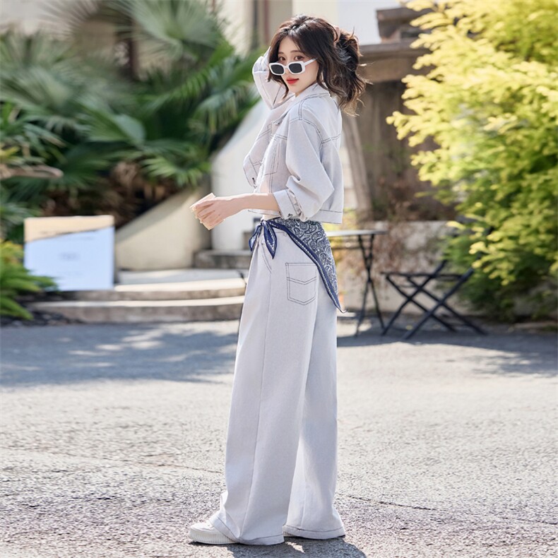 2025春季新款牛仔阔腿裤套装女后背开叉短外套设计两件套配三角巾,女装套装/套裙,雅静靓衣