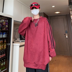 酒红色