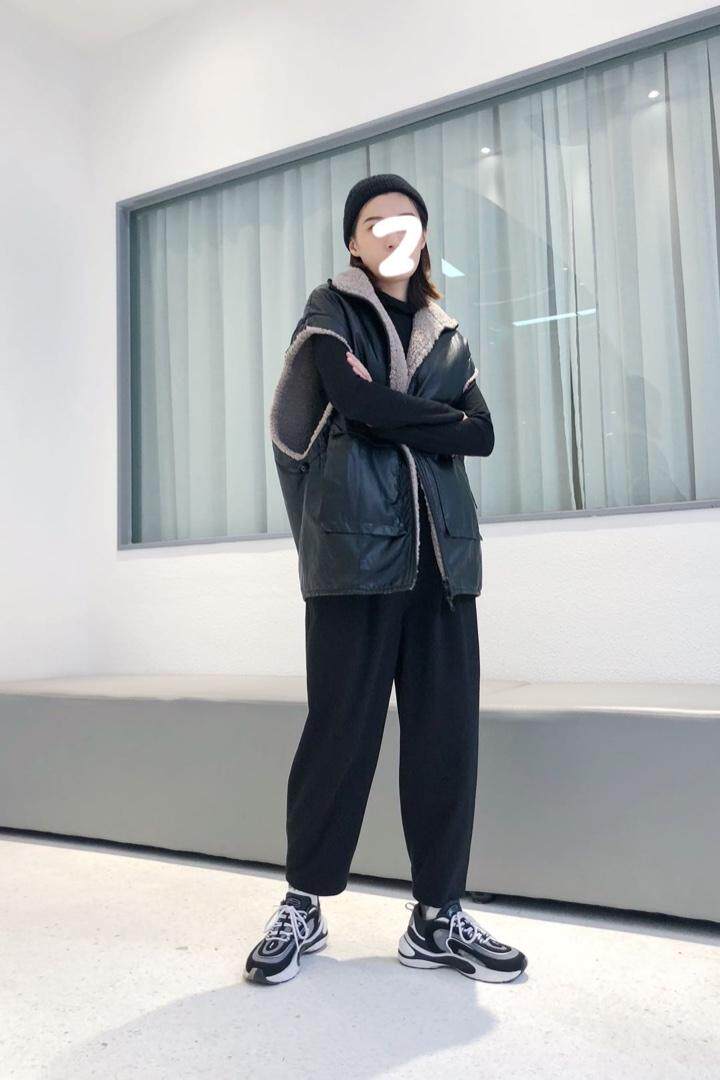 设计双面穿羊羔毛皮马甲，意法3277SFR，女装马夹，S·F·R