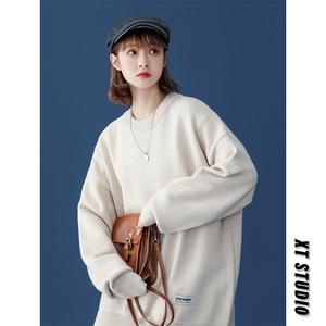 @中性风冬新款2021毛衣圆领纯色针织衫上衣A125-C011-P65女类,修身黑色毛衣搭配什么裙子图片