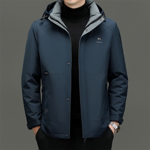 DF22441钱塘2020-2新款冬季时尚休闲有帽简约中年男士羽绒服P305图片